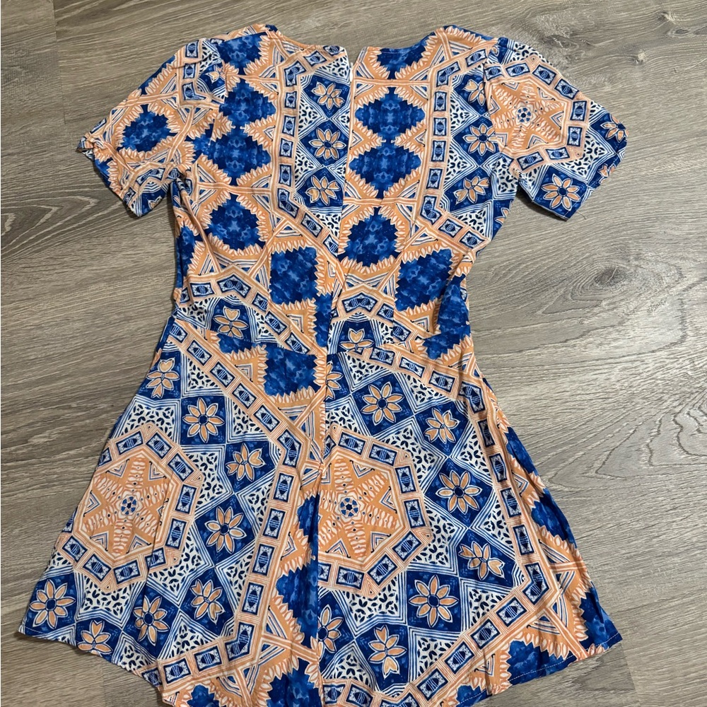 Olivaceous Romper - Picture 4 of 4